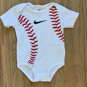 NIKE Baby Baseball Onesie 9-12mo